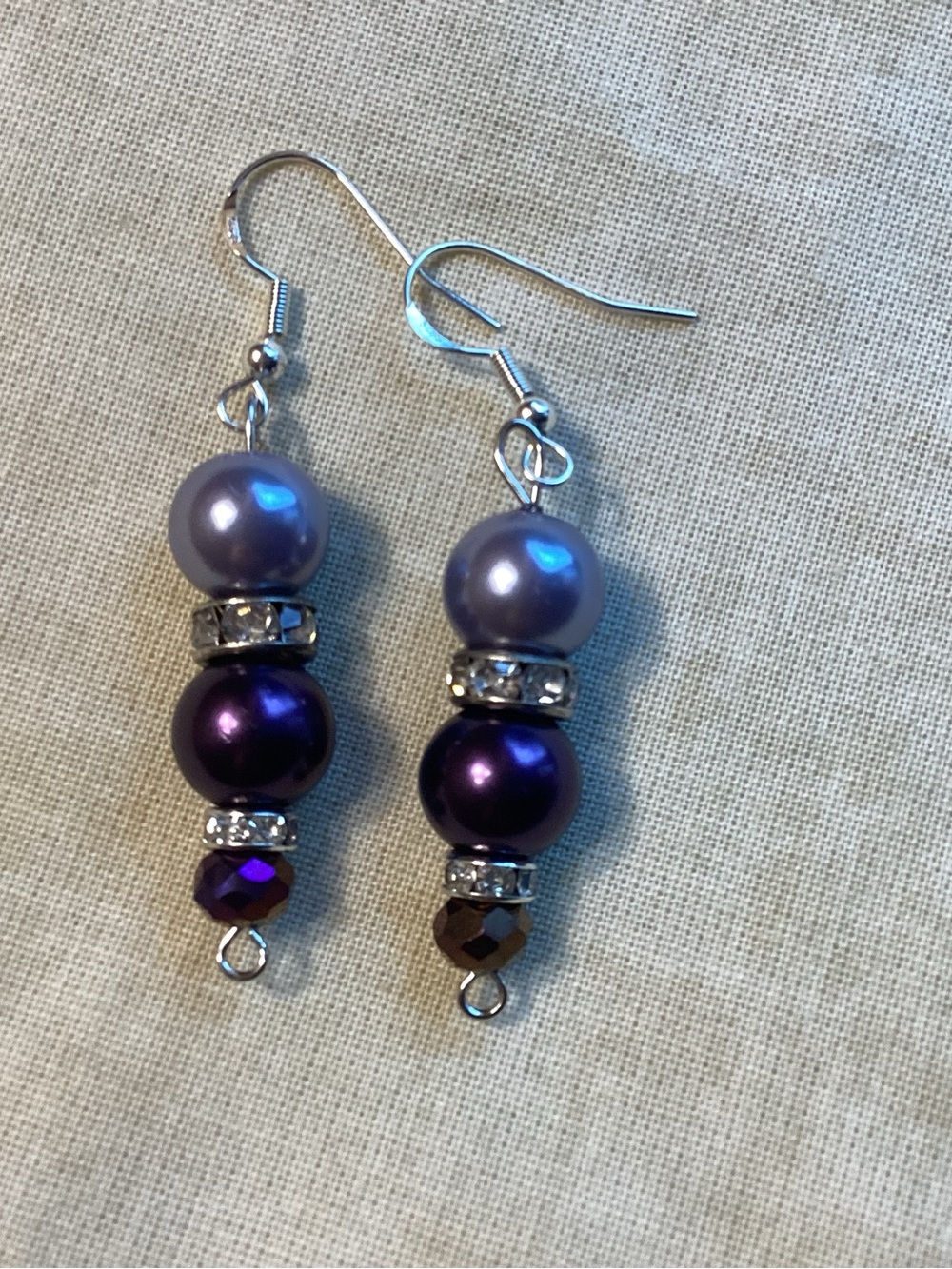 NWOT. Elegant Lavender and Purple Faux Pearl Drop Earrings with SS Fishhooks